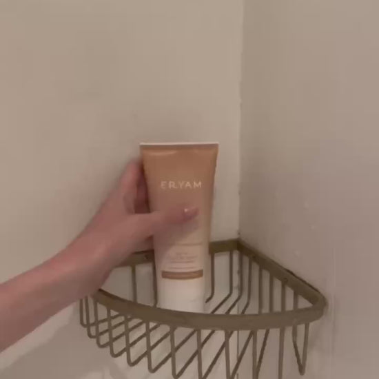 Appliquer l'après-shampooing sur les longueurs - Eryam