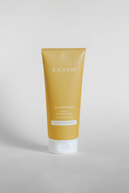 Shampooing sans sulfates datte et huile de coco ERYAM sur fond gris